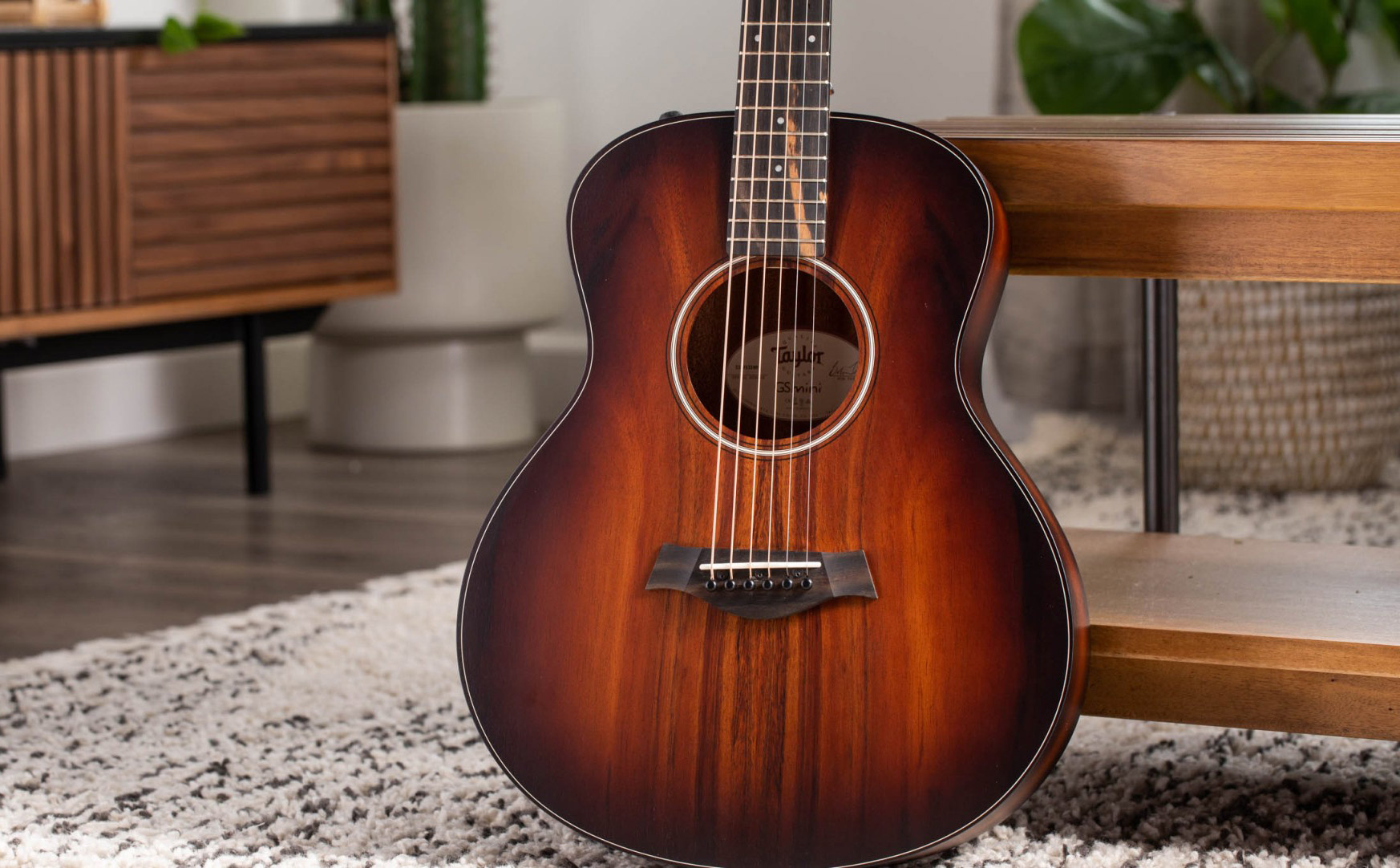 Taylor Gs Mini-e Koa Plus Parlor Tout Koa Eb Es-2 - Shaded Edge Burst - Western reisgitaar - Variation 2