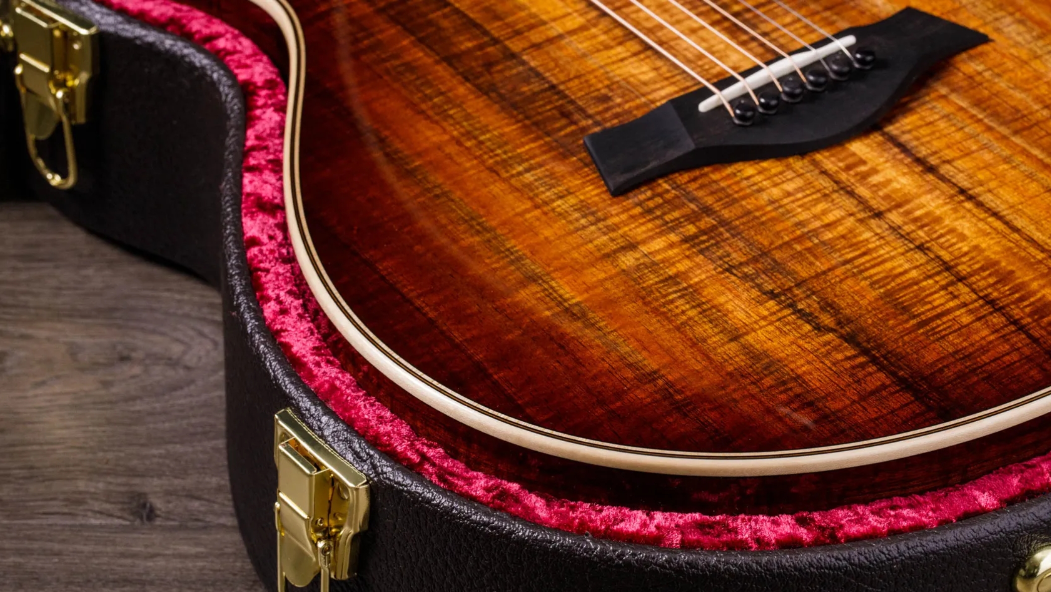 Taylor K22ce 12-fret Grand Concert Cw Shsc Tout Koa Eb Es2 - Dark Edgeburst - Folk gitaar - Variation 10