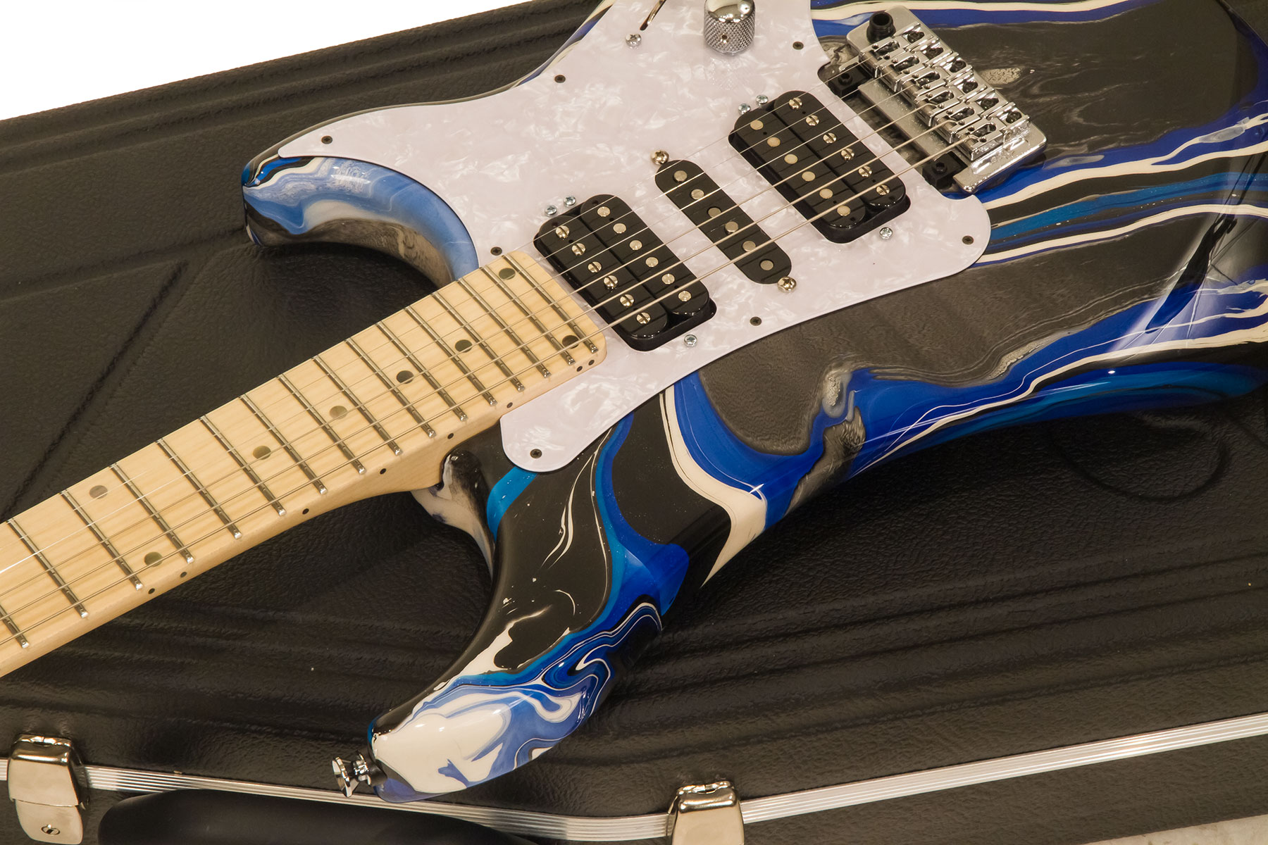 Vigier Excalibur Supraa Hsh Trem Mn - Rock Art Blue White Black - Guitarra eléctrica de doble corte. - Variation 3