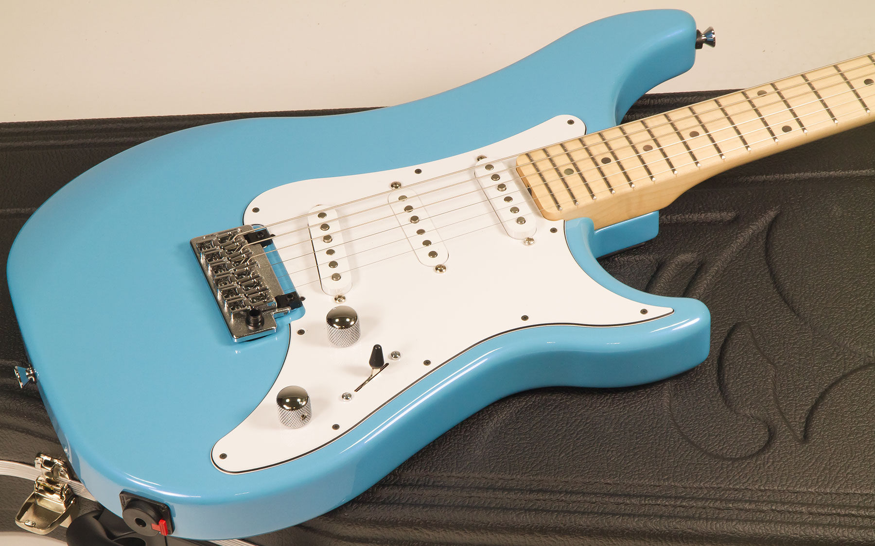 Vigier Expert Classic Rock Sss Trem Mn - Normandie Blue - Elektrische gitaar in Str-vorm - Variation 1