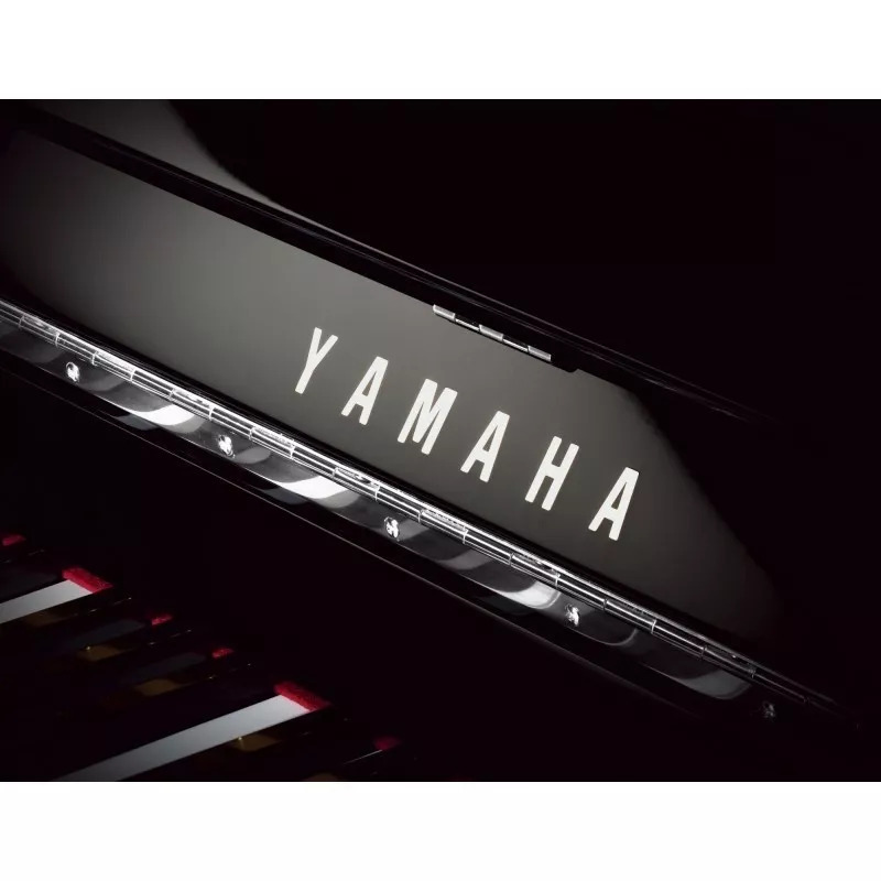 Yamaha B3 Pe - Rechte piano - Variation 2