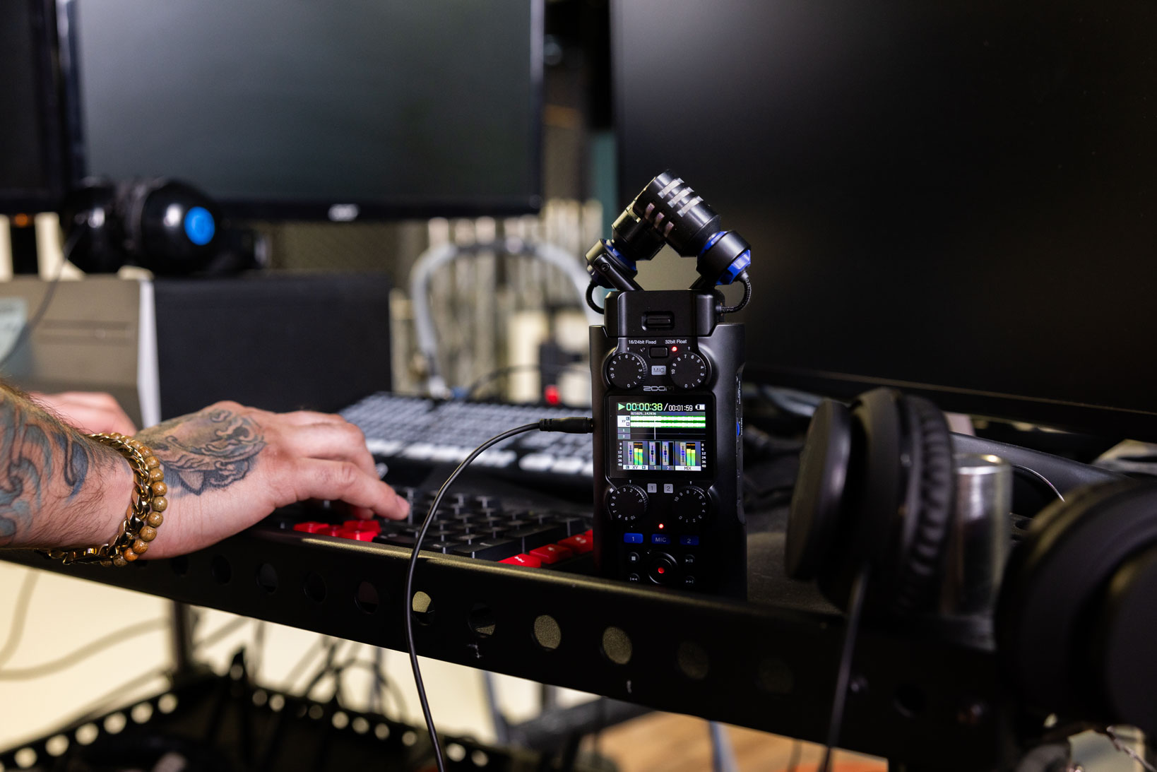 Zoom H5 Studio - Mobiele opnemer - Variation 19